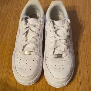 Nike Air Force youths size:6.5